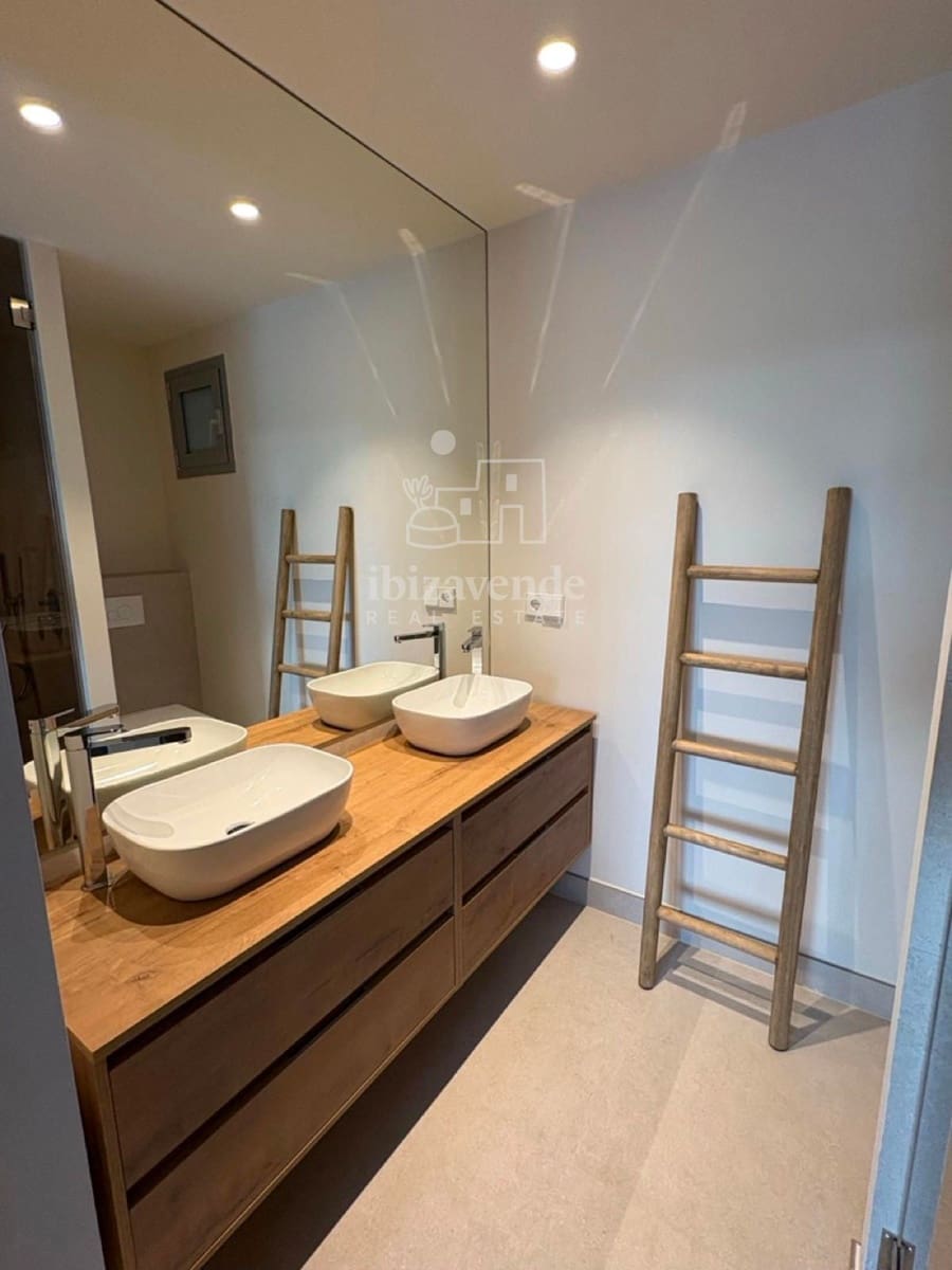 2 camera da letto Appartamento da affittare in Cala Gracio con piscina garage - 1.500 € (Rif: 9354518)