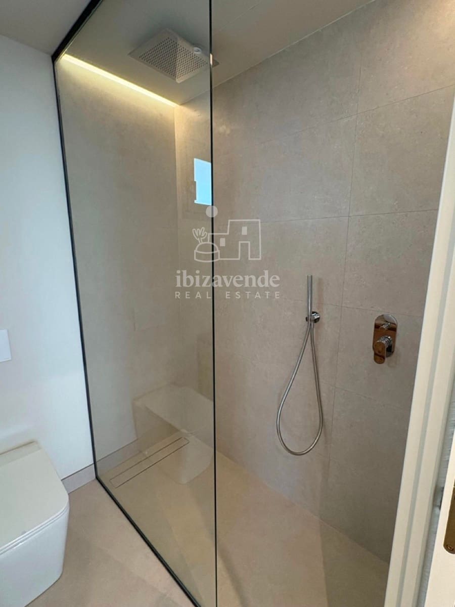 2 camera da letto Appartamento da affittare in Cala Gracio con piscina garage - 1.500 € (Rif: 9354518)