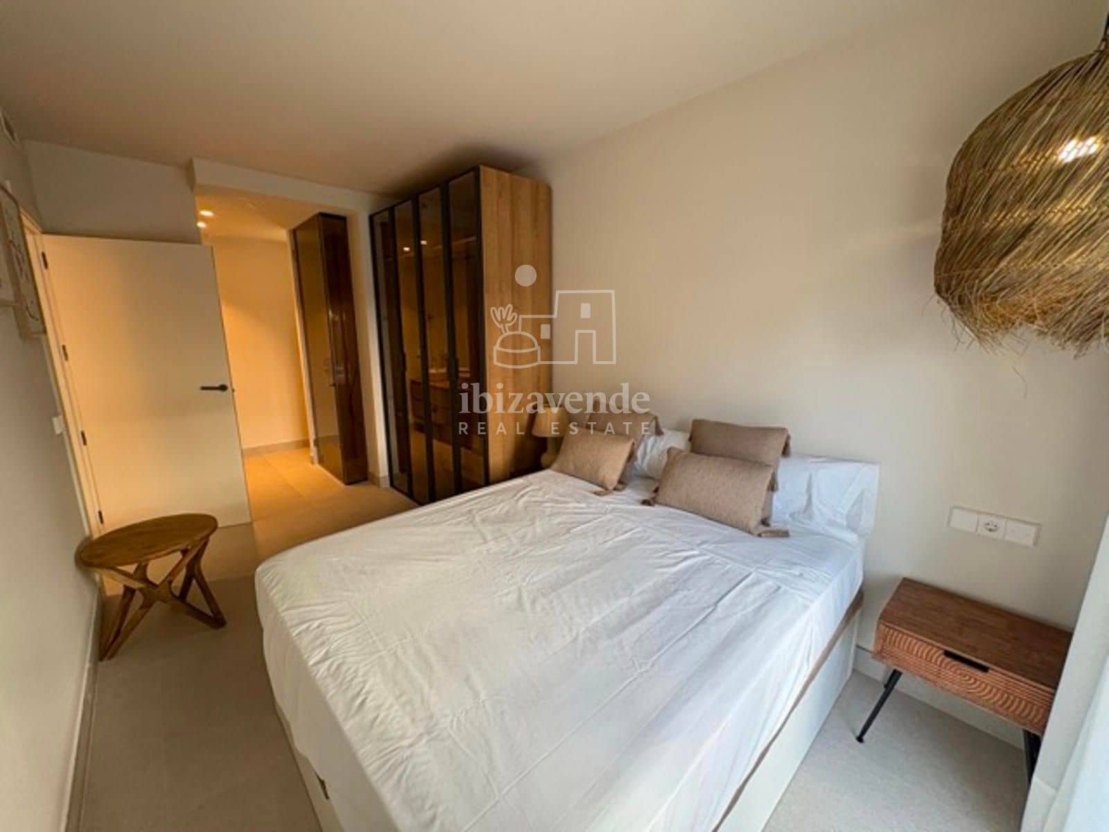 2 camera da letto Appartamento da affittare in Cala Gracio con piscina garage - 1.500 € (Rif: 9354520)