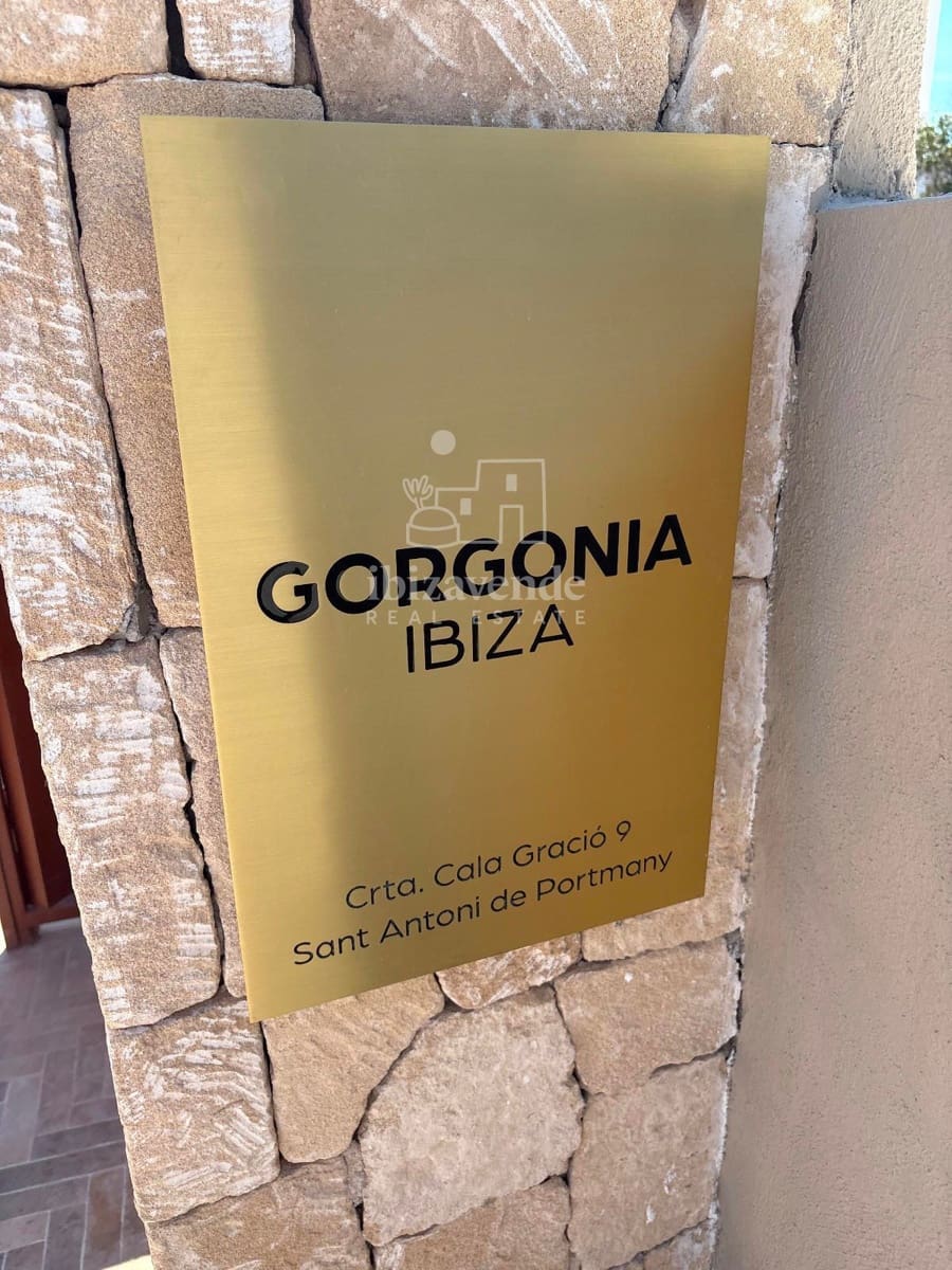 2 soveværelse Lejlighed til leje i Cala Gracio med swimmingpool garage - € 1.500 (Ref: 9354521)