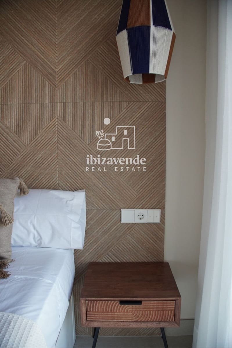 2 bedroom Penthouse for rent in Cala Gracio with pool garage - € 1,500 (Ref: 9354521)