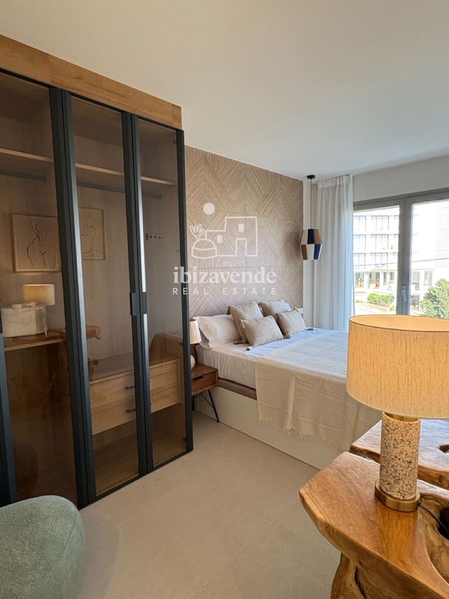 2 bedroom Penthouse for rent in Cala Gracio with pool garage - € 1,500 (Ref: 9354521)