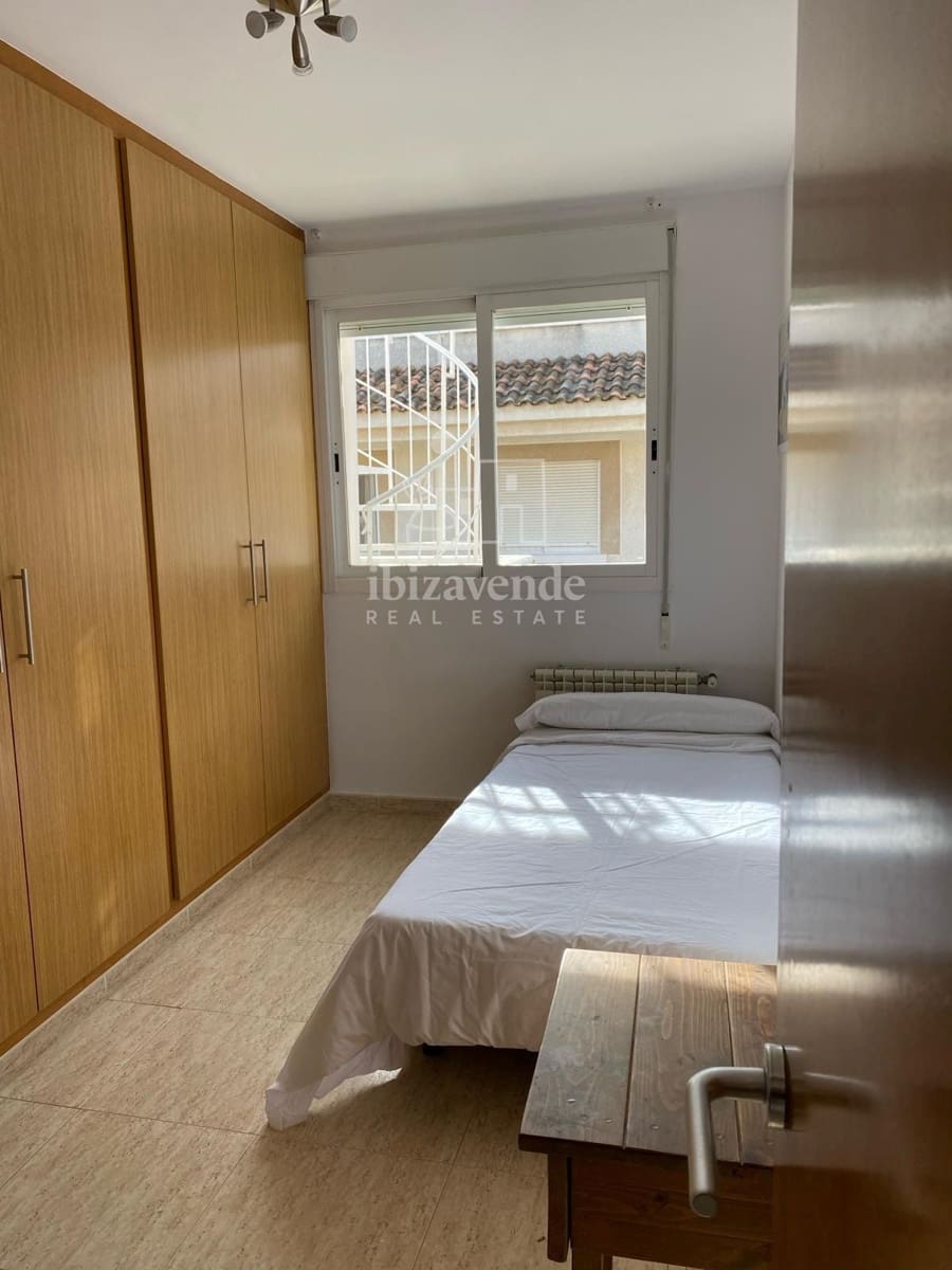 3 sypialnia Penthouse do wynajęcia w Santa Eulalia / Santa Eularia z garażem - 1 500 € (Ref: 9361001)