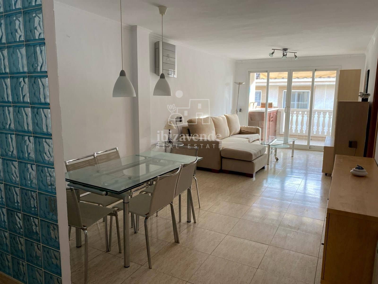 3 sypialnia Penthouse do wynajęcia w Santa Eulalia / Santa Eularia z garażem - 1 500 € (Ref: 9361001)