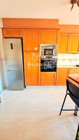 3 slaapkamer Penthouse te huur in Santa Eulalia / Santa Eularia met garage - € 2.500 (Ref: 9361001)