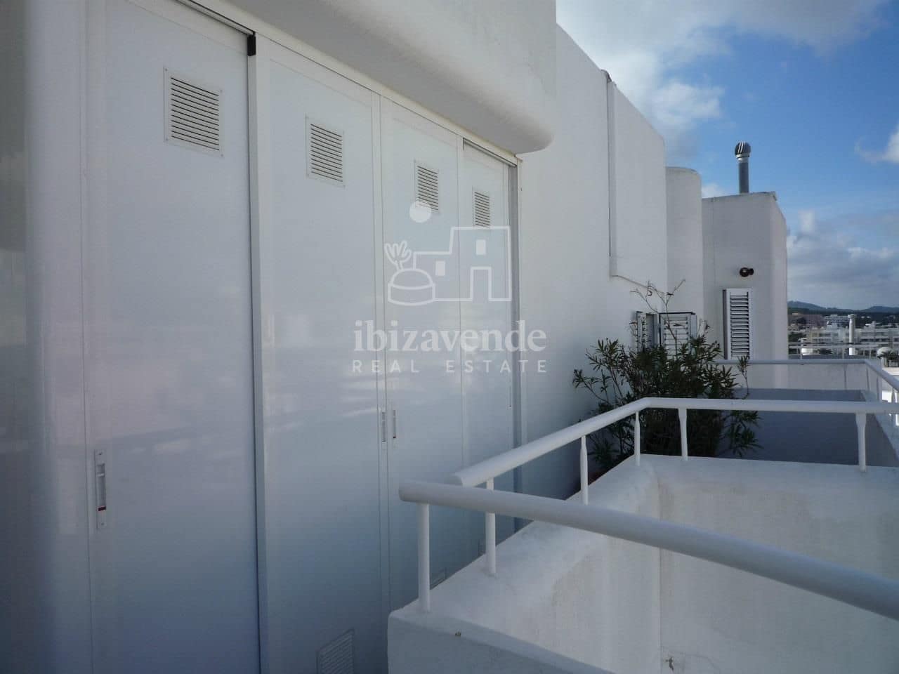 2 soverom Penthouse til salgs i Santa Eulalia / Santa Eularia - € 1 200 000 (Ref: 9363203)