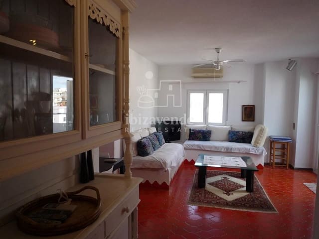 2 soveværelse Penthouse til salg i Santa Eulalia / Santa Eularia - € 1.200.000 (Ref: 9363203)