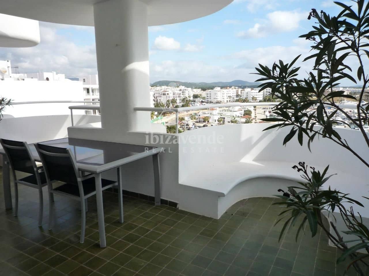 2 soverom Penthouse til salgs i Santa Eulalia / Santa Eularia - € 1 200 000 (Ref: 9363203)