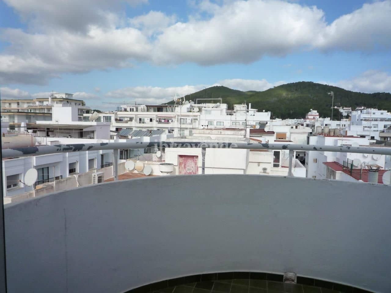 2 soverom Penthouse til salgs i Santa Eulalia / Santa Eularia - € 1 200 000 (Ref: 9363203)