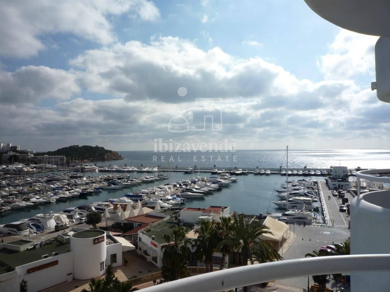 2 soverom Penthouse til salgs i Santa Eulalia / Santa Eularia - € 1 200 000 (Ref: 9363203)
