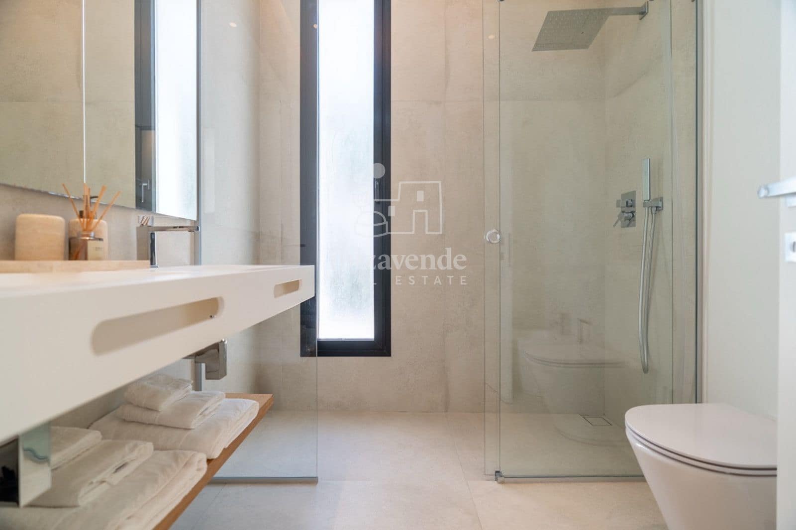 Villa/Maison de 5 chambres à louer à Nuestra Senora de Jesus avec piscine garage - 17 500 € (Ref: 9376418)