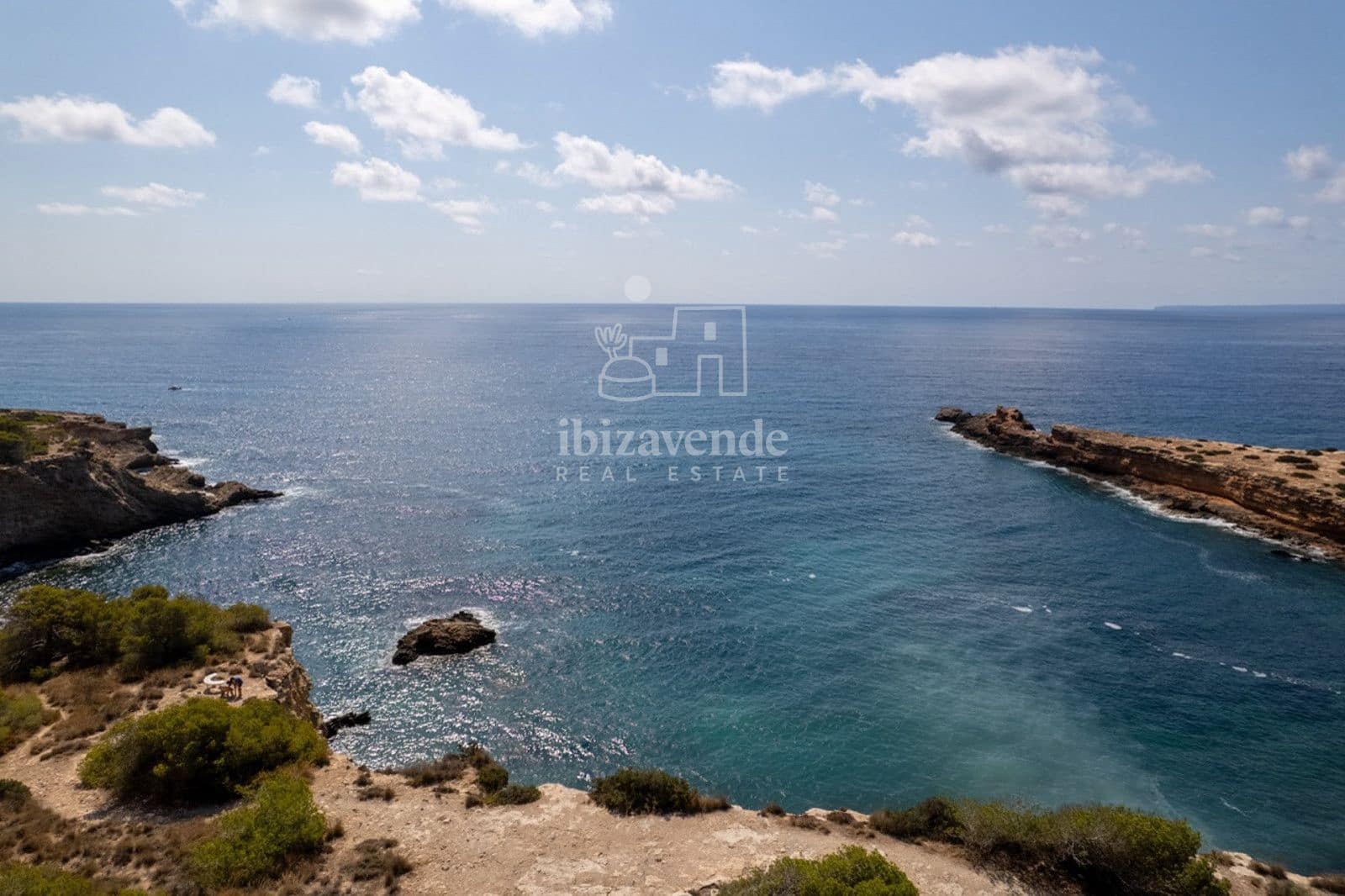 Villa/Maison de 5 chambres à louer à Nuestra Senora de Jesus avec piscine garage - 17 500 € (Ref: 9376418)