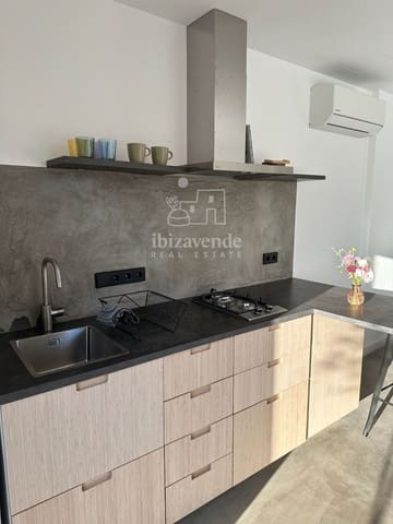 1 sypialnia Willa do wynajęcia w San Jose / Sant Josep de Sa Talaia z basenem garażem - 1 050 € (Ref: 9379724)