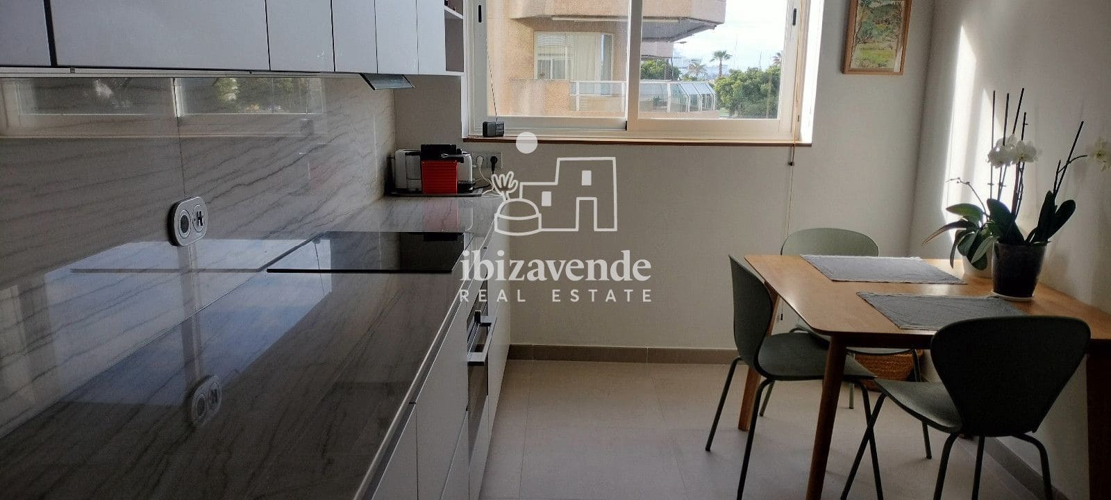 3 makuuhuone Asunto vuokrattavana paikassa Ibiza kaupunki mukana uima-altaan 
autotalli - 7 000 € (Ref: 9396695)