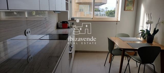 3 makuuhuone Asunto vuokrattavana paikassa Ibiza kaupunki mukana uima-altaan 
autotalli - 7 000 € (Ref: 9396695)