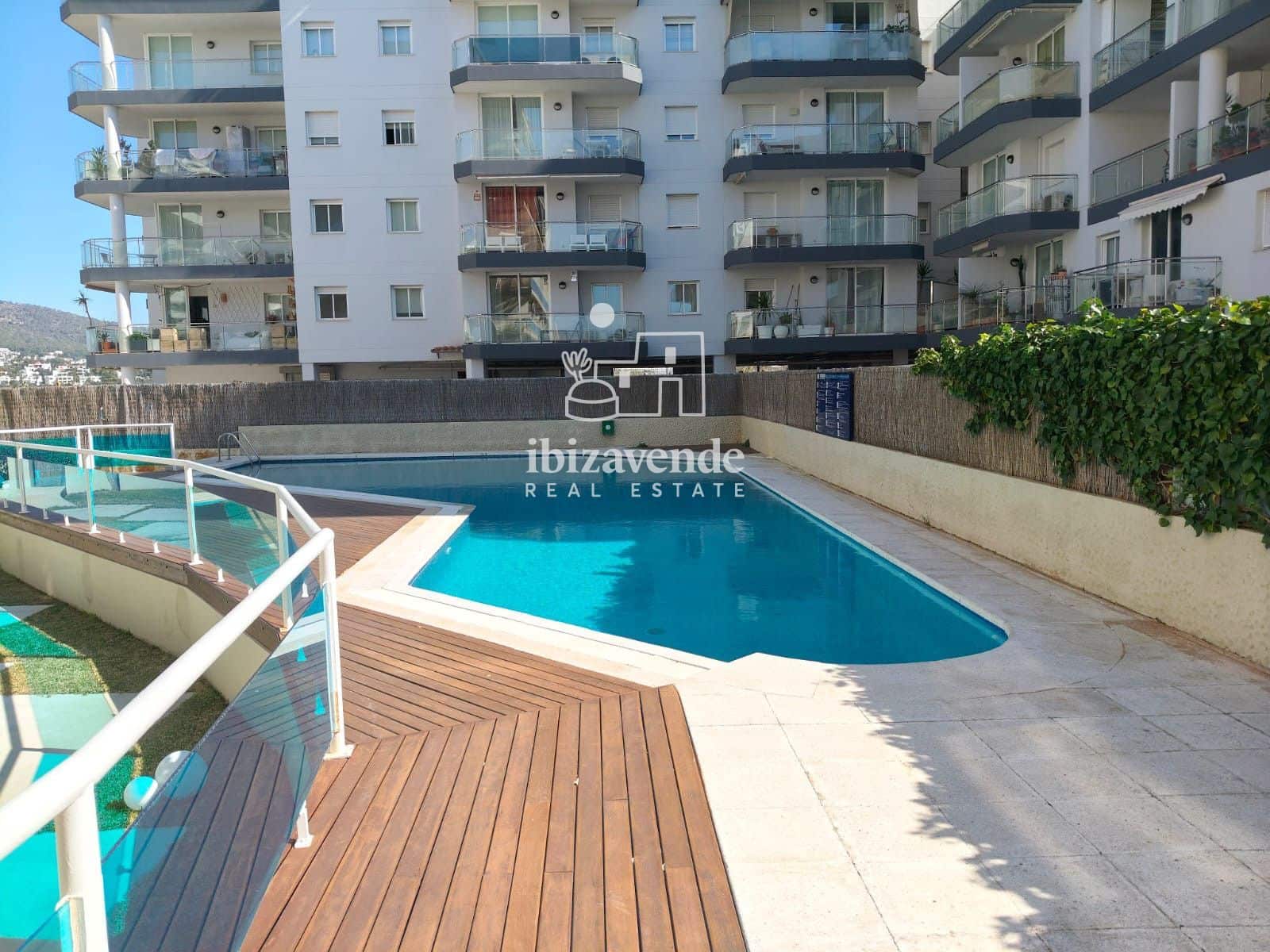 3 bedroom Flat for rent in Ibiza / Eivissa town with pool garage - € 7,000 (Ref: 9396695)