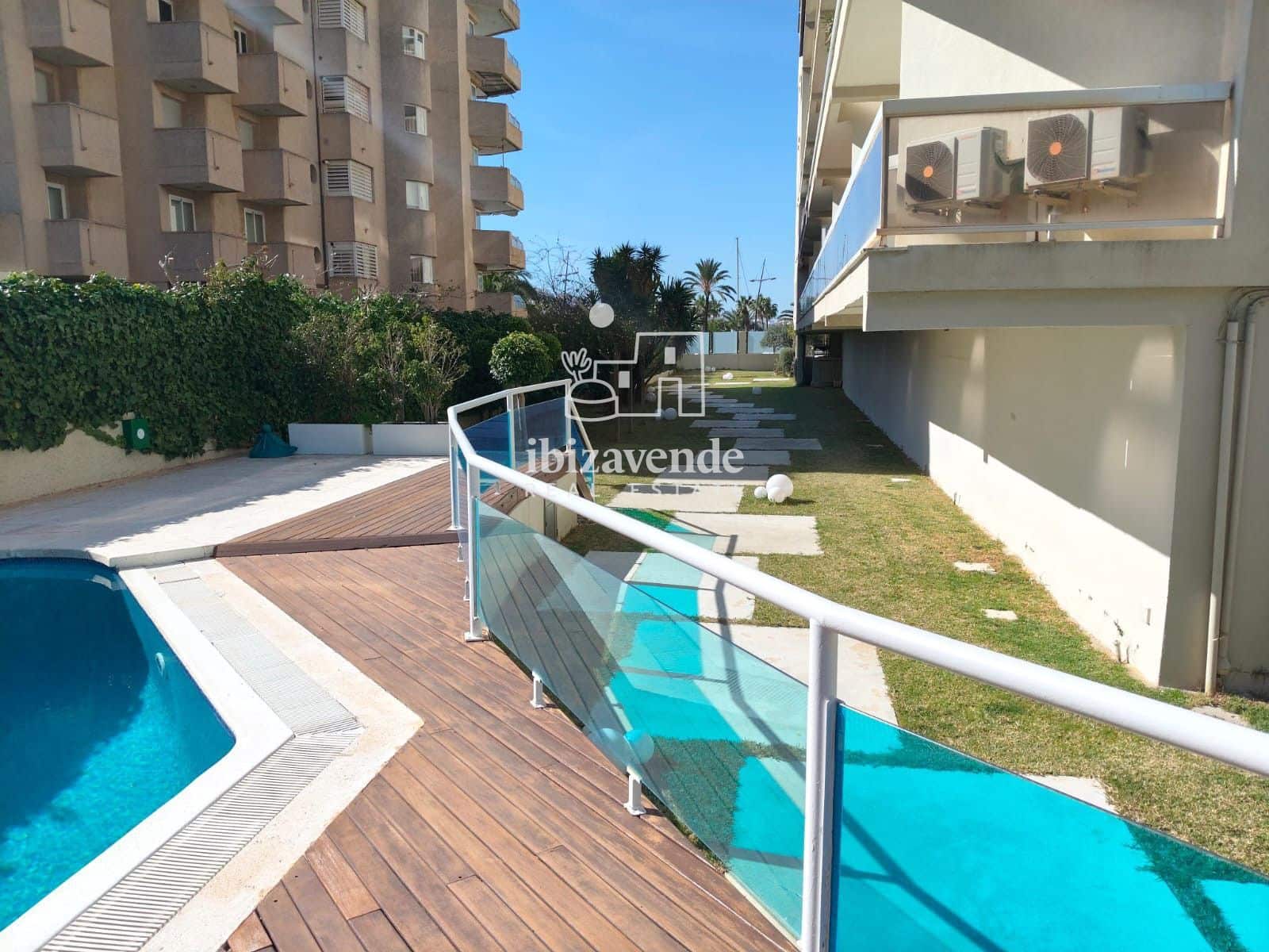 3 bedroom Flat for rent in Ibiza / Eivissa town with pool garage - € 7,000 (Ref: 9396695)