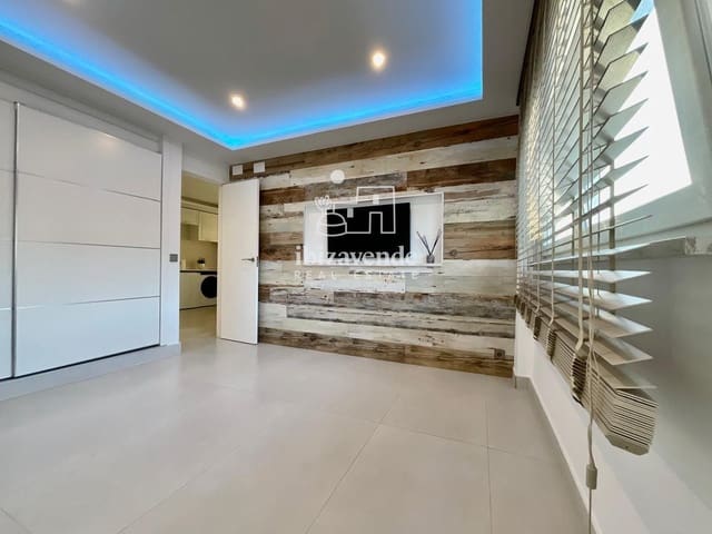 2 makuuhuone Asunto vuokrattavana paikassa Ibiza kaupunki mukana uima-altaan 
autotalli - 1 300 € (Ref: 9407038)