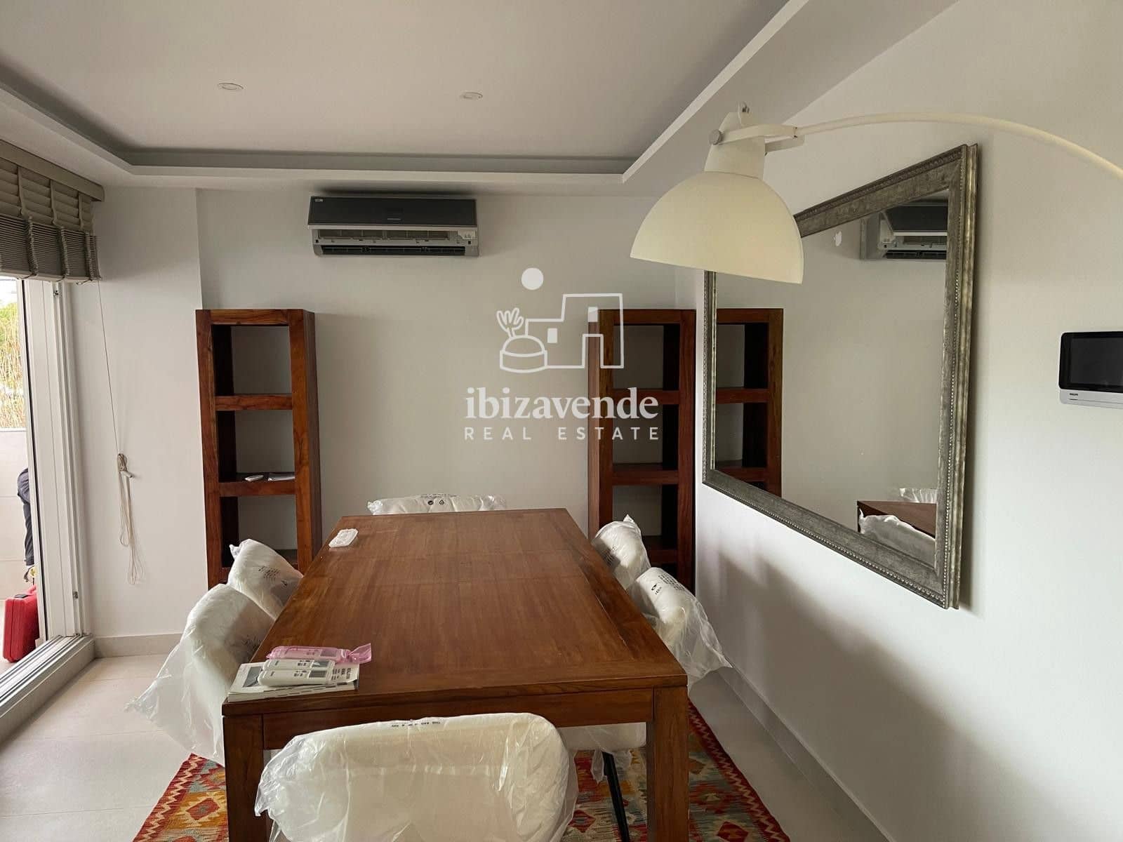 2 bedroom Flat for rent in Ibiza / Eivissa town with pool garage - € 5,500 (Ref: 9407038)