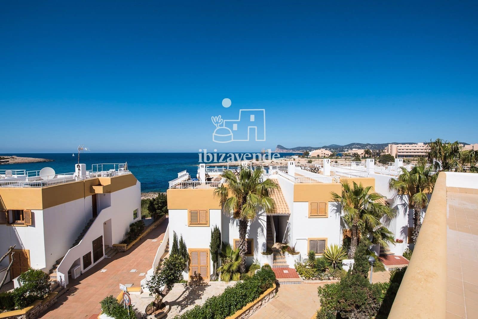 1 soverom Leilighet til leie i Port des Torrent - € 1 300 (Ref: 9407039)