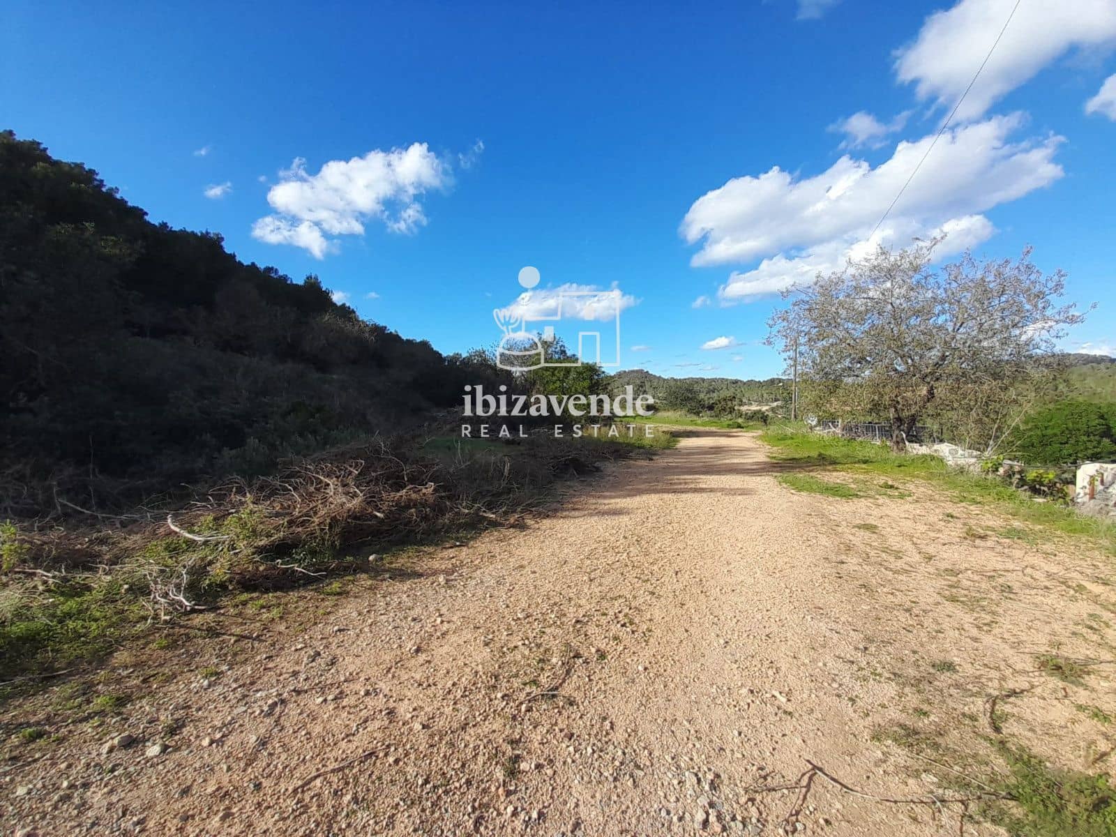 Byggetomt til salgs i San Jose / Sant Josep de Sa Talaia - € 280 000 (Ref: 9415092)