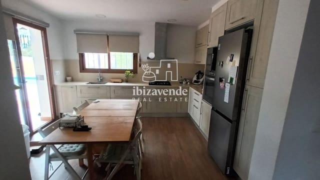 3 bedroom Townhouse for rent in San Jose / Sant Josep de Sa Talaia with pool garage - € 6,000 (Ref: 9420472)