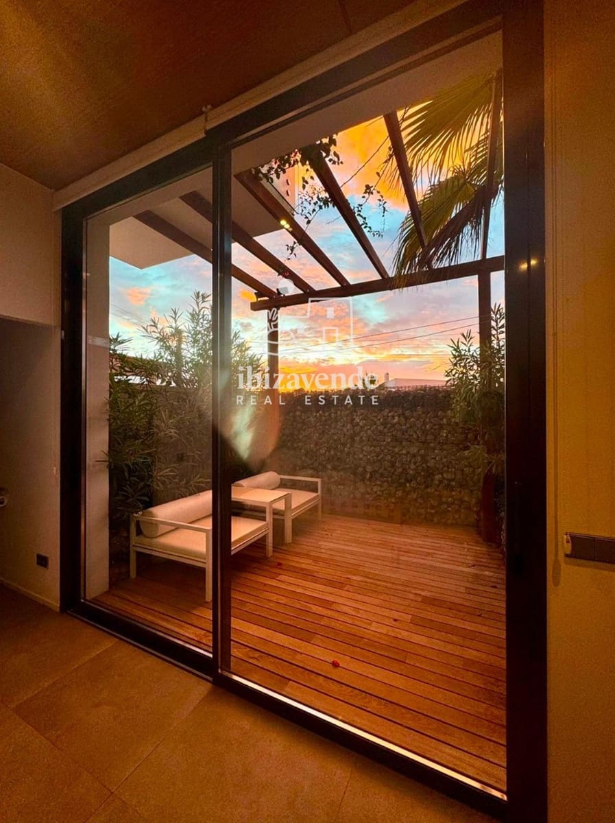 3 soverom Villa til salgs i San Jose / Sant Josep de Sa Talaia med svømmebasseng garasje - € 1 149 000 (Ref: 9421543)