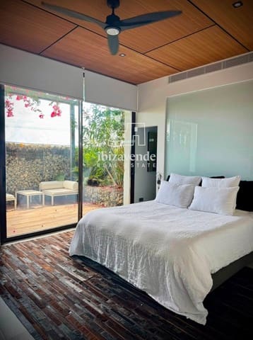 3 soverom Villa til salgs i San Jose / Sant Josep de Sa Talaia med svømmebasseng garasje - € 1 149 000 (Ref: 9421543)