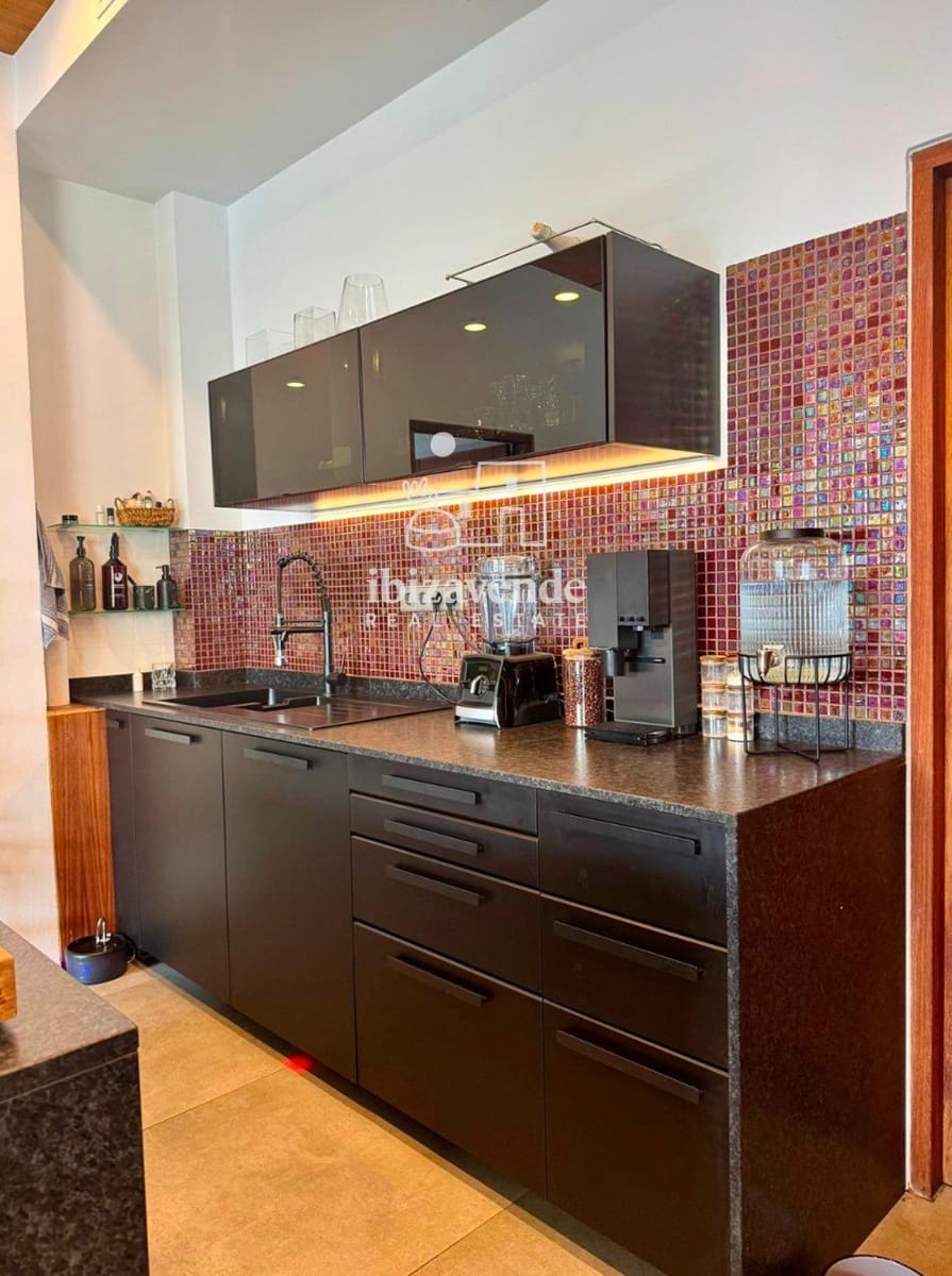 3 soverom Villa til salgs i San Jose / Sant Josep de Sa Talaia med svømmebasseng garasje - € 1 149 000 (Ref: 9421543)