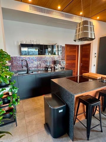 3 soverom Villa til salgs i San Jose / Sant Josep de Sa Talaia med svømmebasseng garasje - € 1 149 000 (Ref: 9421543)