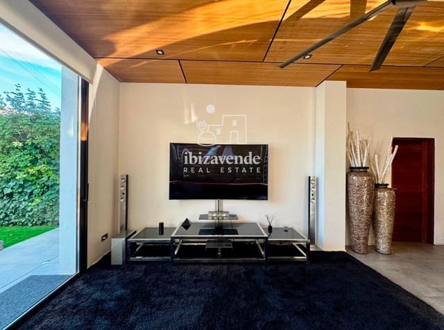 3 soverom Villa til salgs i San Jose / Sant Josep de Sa Talaia med svømmebasseng garasje - € 1 149 000 (Ref: 9421543)