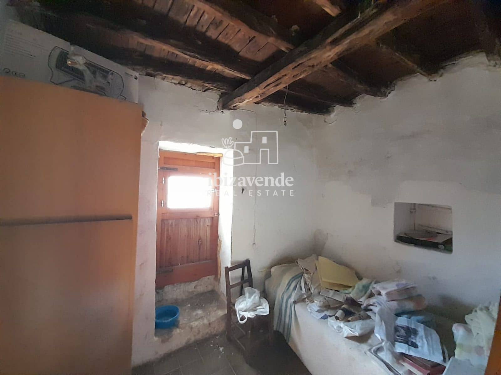 6 bedroom Villa for sale in Sant Joan de Labritja - € 4,500,000 (Ref: 9426496)