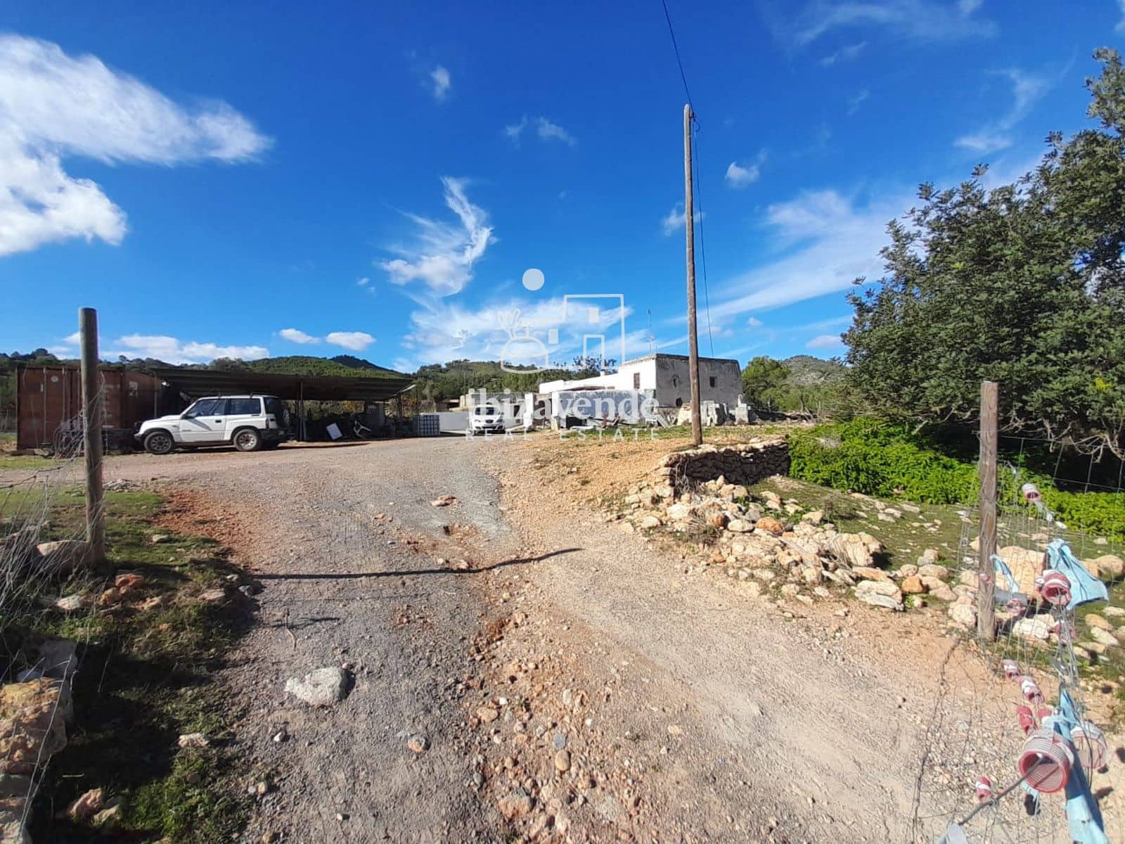 6 bedroom Villa for sale in Sant Joan de Labritja - € 4,500,000 (Ref: 9426496)