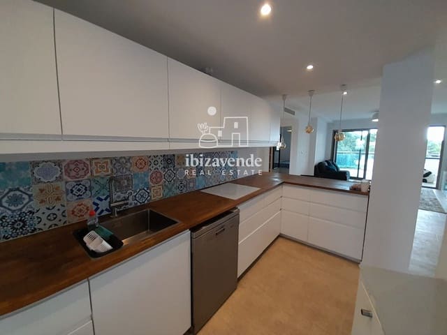 3 sypialnia Mieszkanie na sprzedaż w Santa Eulalia / Santa Eularia z basenem garażem - 850 000 € (Ref: 9426601)