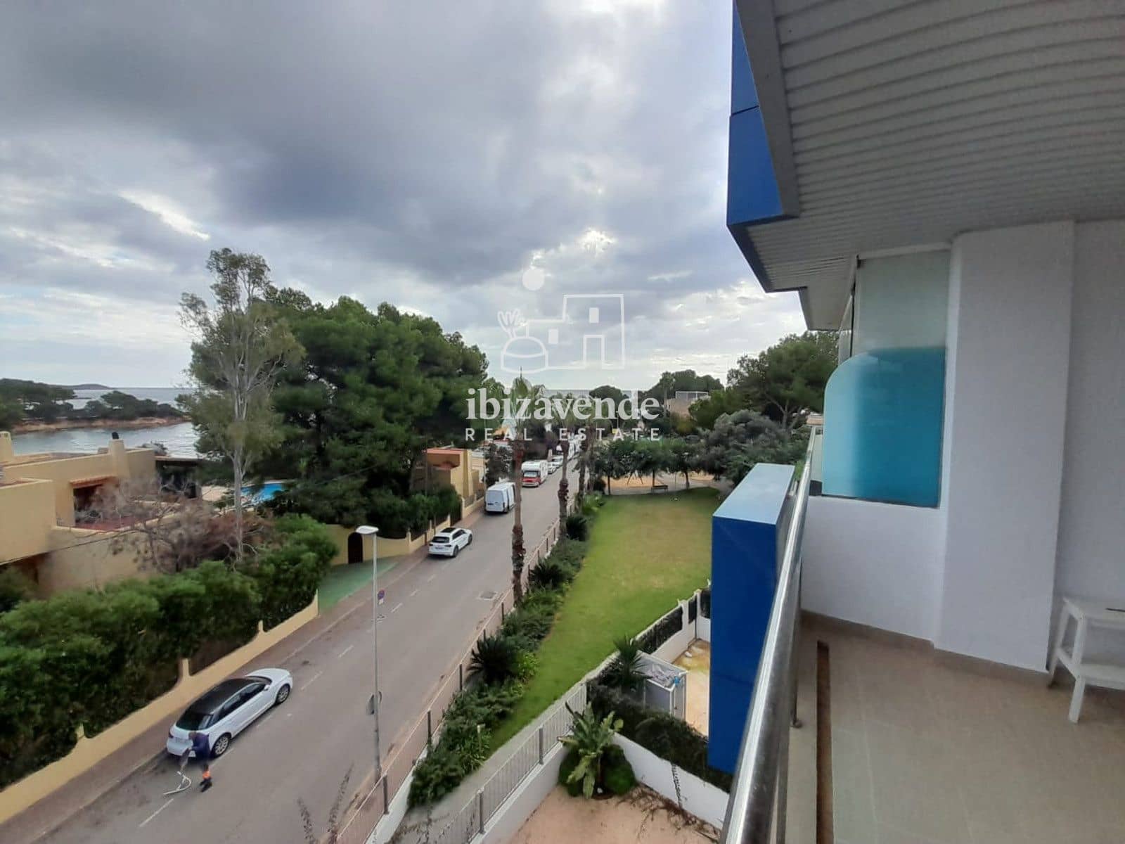 3 soveværelse Lejlighed til salg i Santa Eulalia / Santa Eularia med swimmingpool garage - € 850.000 (Ref: 9426601)