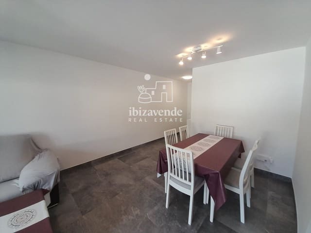 3 bedroom Flat for rent in Santa Eulalia / Santa Eularia with garage - € 2,950 (Ref: 9432520)