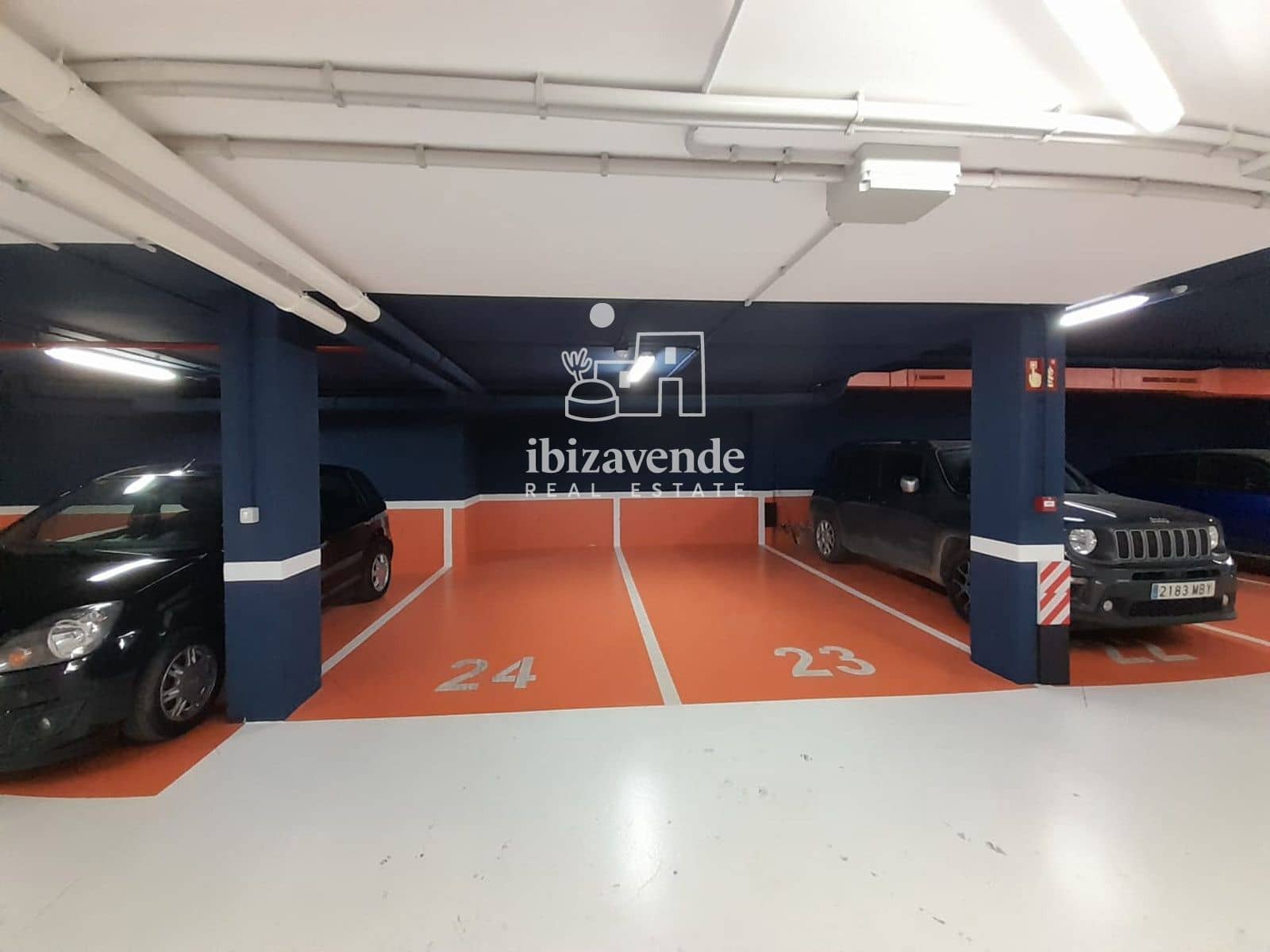 3 bedroom Flat for rent in Santa Eulalia / Santa Eularia with garage - € 2,950 (Ref: 9432520)