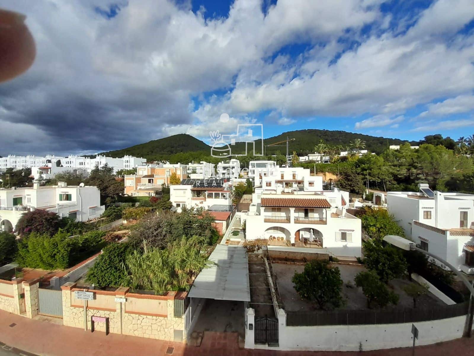 3 bedroom Flat for rent in Santa Eulalia / Santa Eularia with garage - € 2,950 (Ref: 9432520)