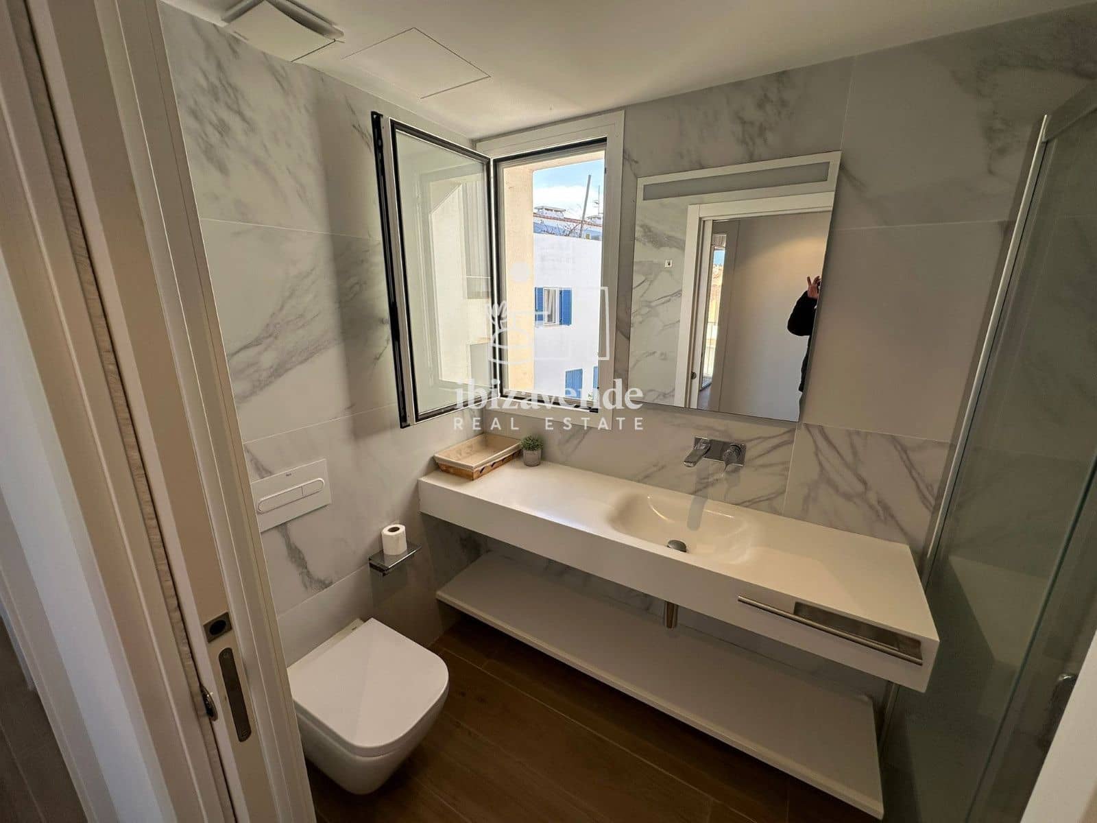 2 makuuhuone Kattohuoneisto vuokrattavana paikassa Formentera kunta mukana uima-altaan 
autotalli - 5 500 € (Ref: 9449729)