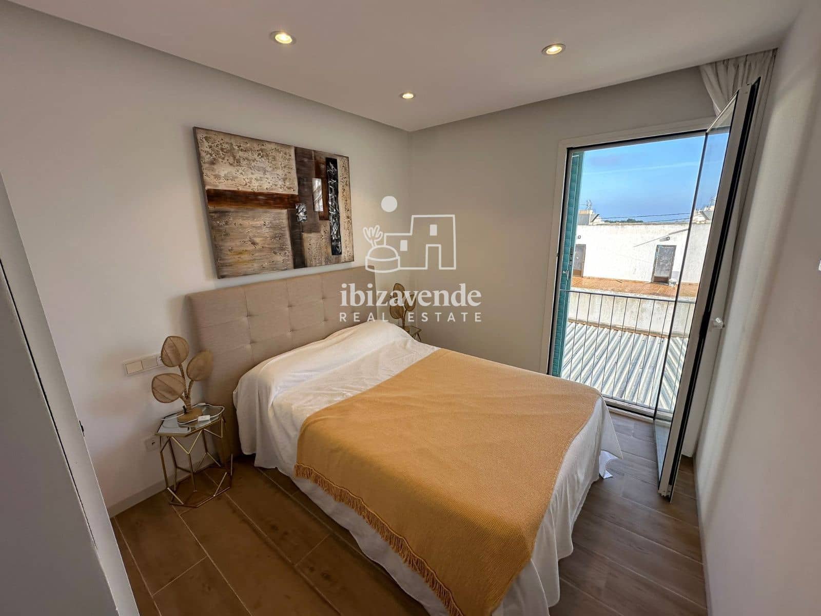 2 makuuhuone Kattohuoneisto vuokrattavana paikassa Formentera kunta mukana uima-altaan 
autotalli - 5 500 € (Ref: 9449729)