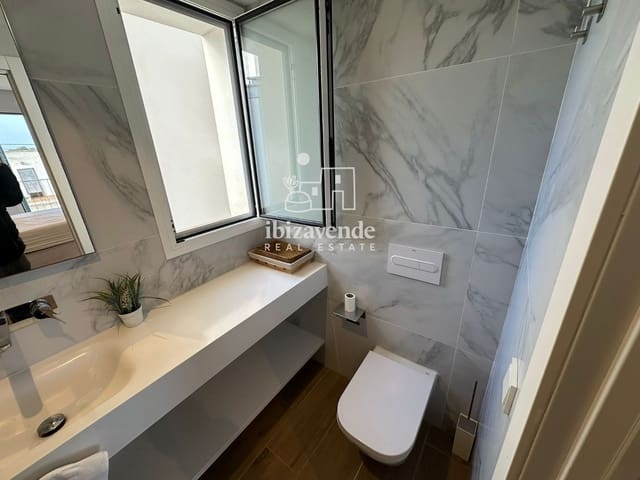 2 makuuhuone Kattohuoneisto vuokrattavana paikassa Formentera kunta mukana uima-altaan 
autotalli - 5 500 € (Ref: 9449729)