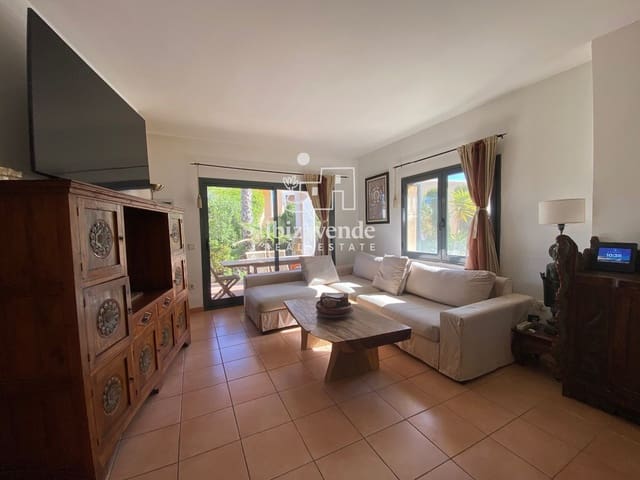 3 bedroom Flat for rent in Port des Torrent, San Jose / Sant Josep de Sa Talaia with pool garage - € 5,000 (Ref: 9449907)