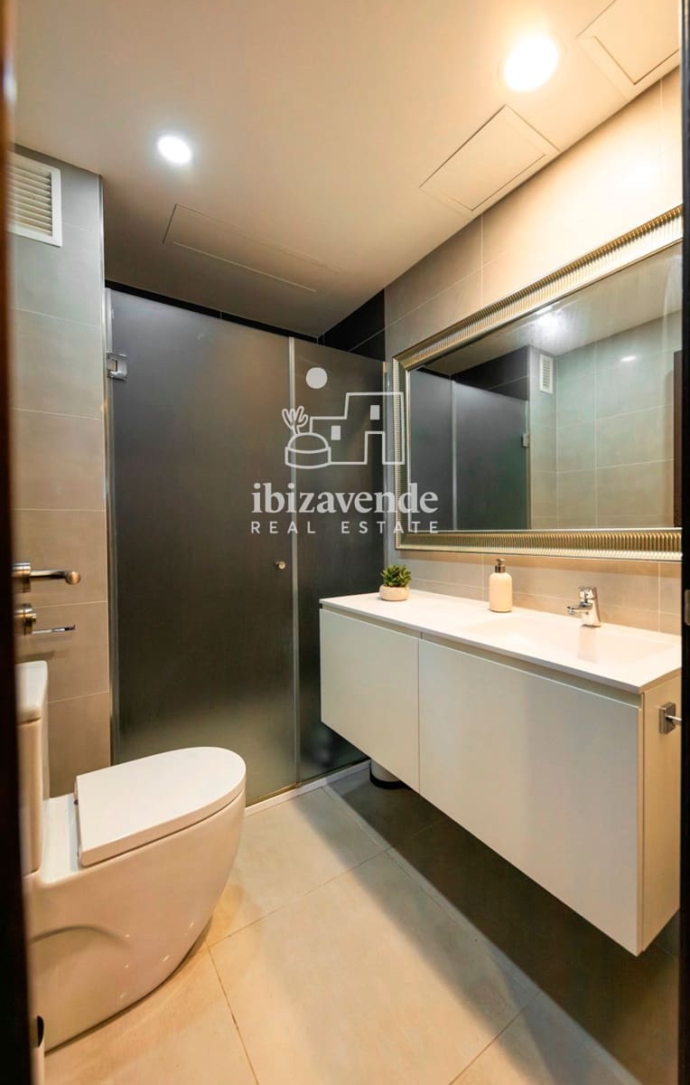 3 quarto Apartamento para arrendar em Nuestra Senora de Jesus com garagem - 4 500 € (Ref: 9453517)