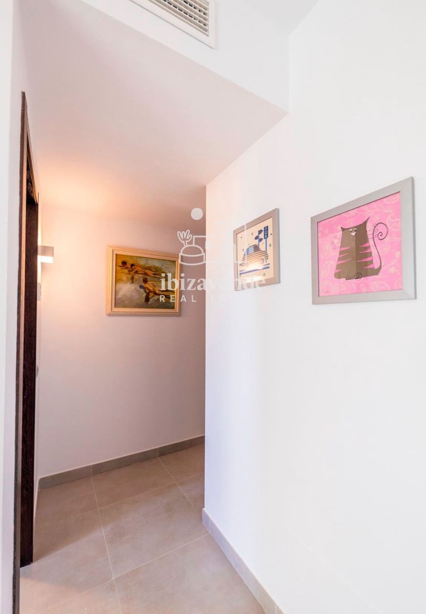 3 quarto Apartamento para arrendar em Nuestra Senora de Jesus com garagem - 4 500 € (Ref: 9453517)