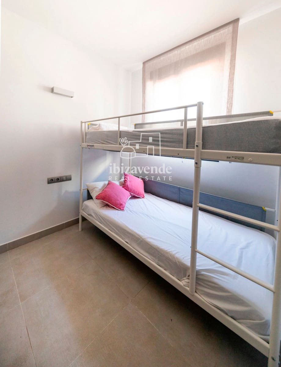 3 quarto Apartamento para arrendar em Nuestra Senora de Jesus com garagem - 4 500 € (Ref: 9453517)