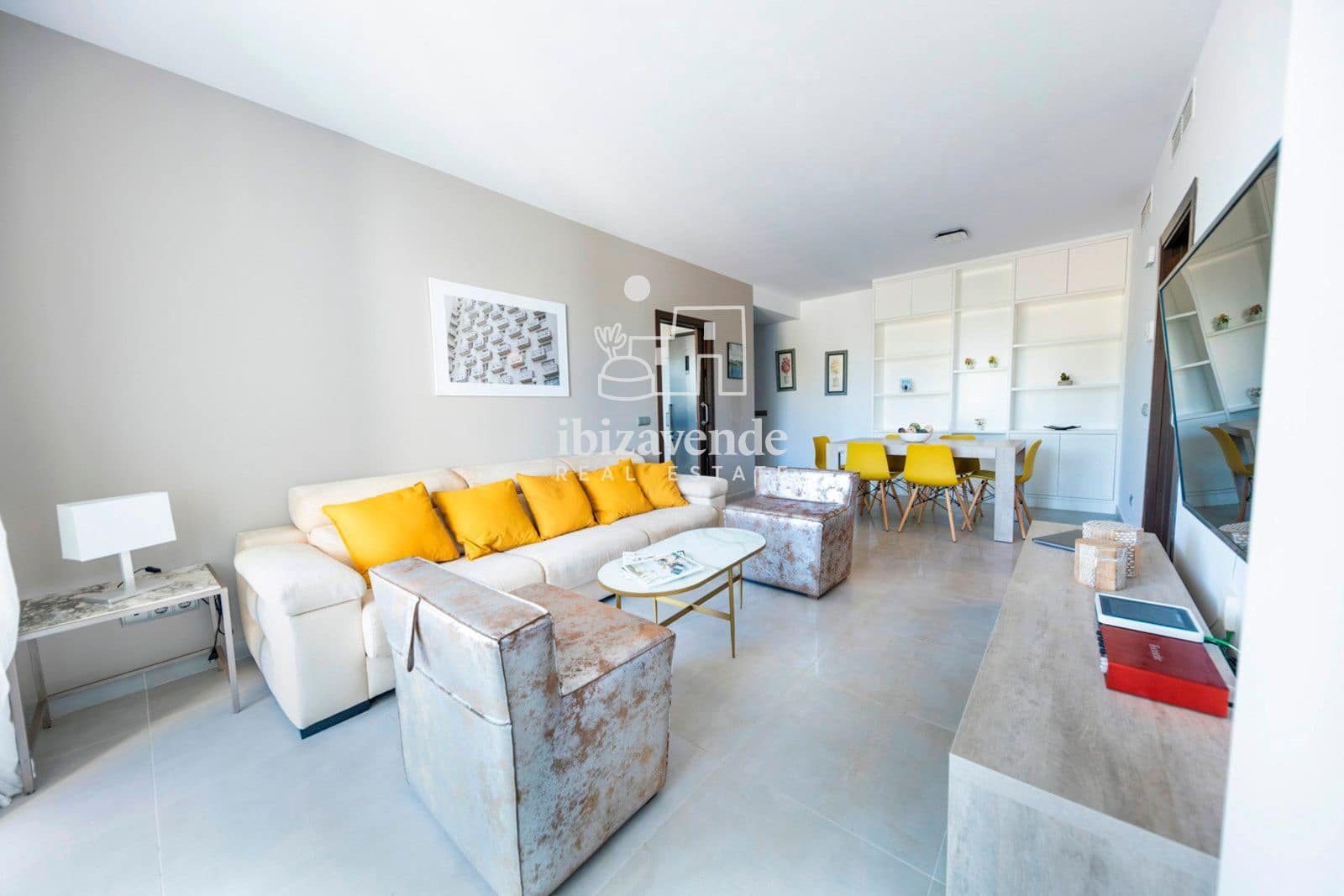 3 quarto Apartamento para arrendar em Nuestra Senora de Jesus com garagem - 4 500 € (Ref: 9453517)