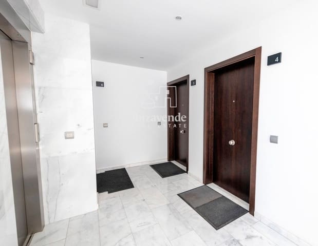 3 quarto Apartamento para arrendar em Nuestra Señora de Jesus, Santa Eulalia / Santa Eularia com garagem - 4 500 € (Ref: 9453517)