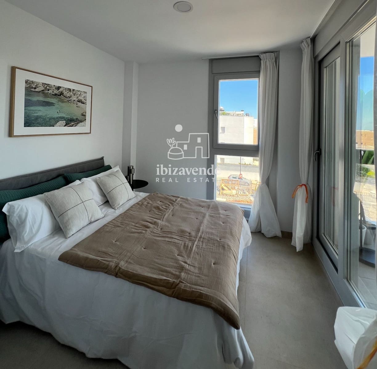 3 bedroom Penthouse for sale in Ibiza / Eivissa town with pool garage - € 698,000 (Ref: 9455666)