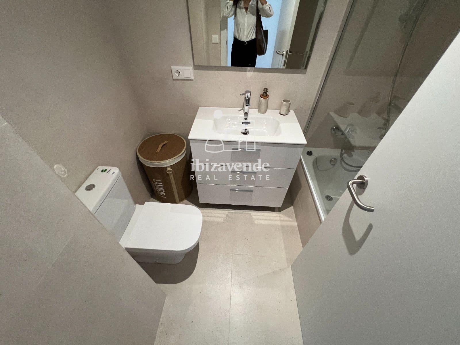 3 bedroom Penthouse for sale in Ibiza / Eivissa town with pool garage - € 698,000 (Ref: 9455666)