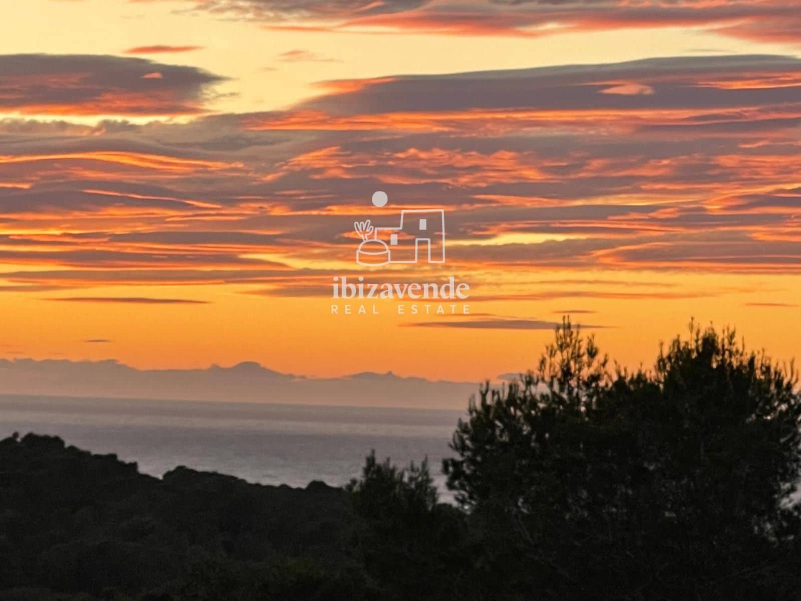 Terrain à Bâtir à vendre à Cala Tarida - 1 800 000 € (Ref: 9462909)